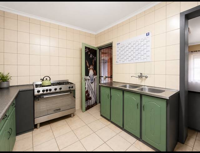 3 BEDROOM HOUSE FOR SALE IN FALCON RIDGE